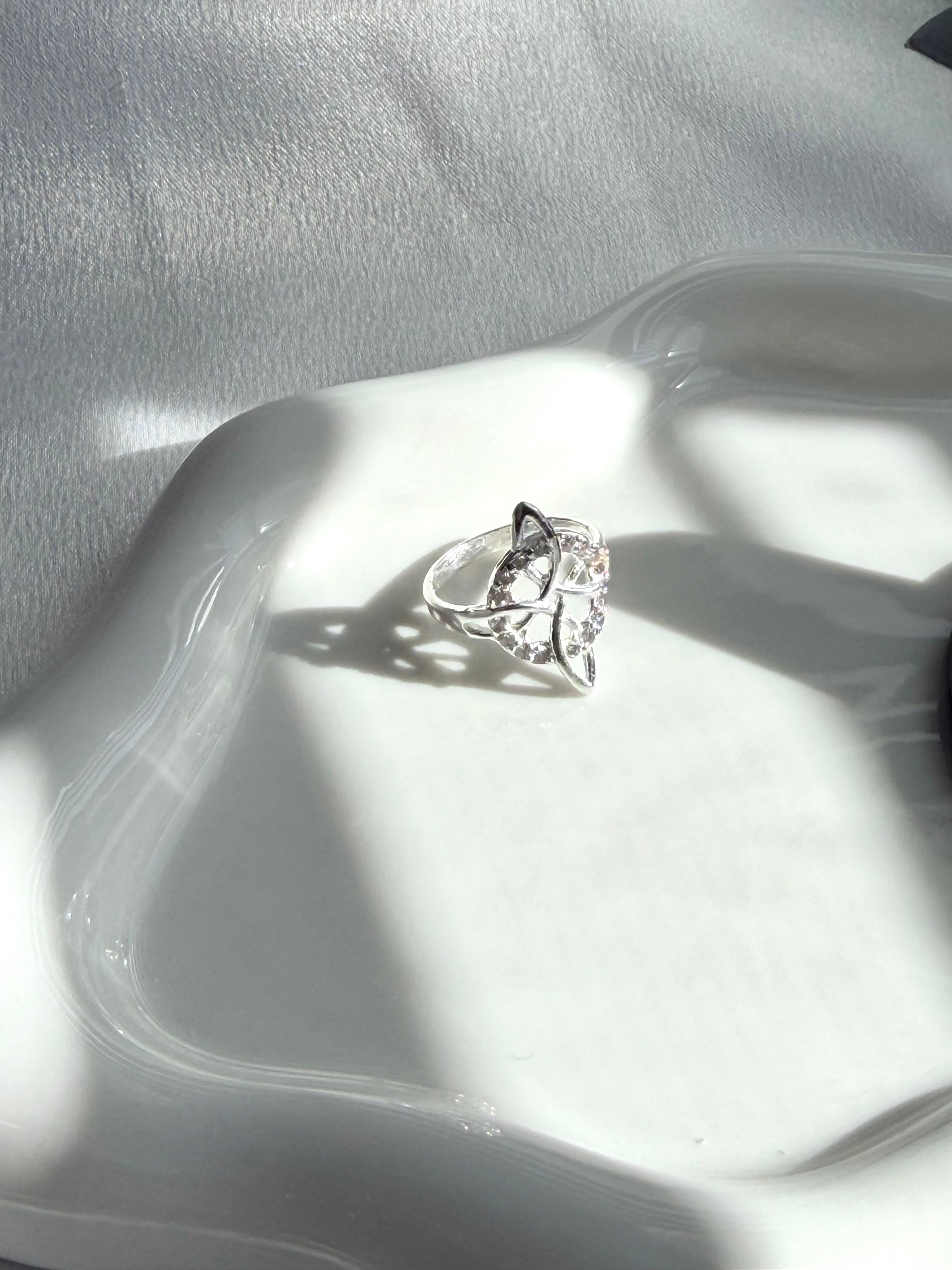 Silver 925 witch knot ring | Celtic ring for protection symbol | Anillo de plata 925 nudo de bruja